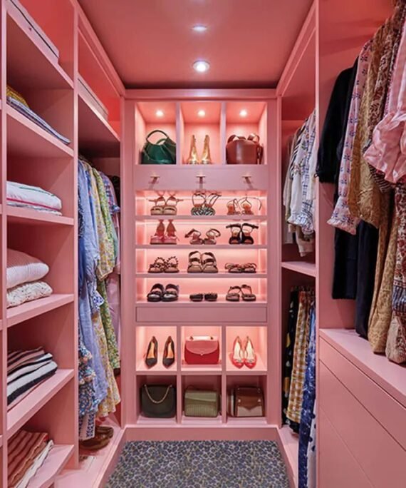 Luxury Walk In Wardrobe