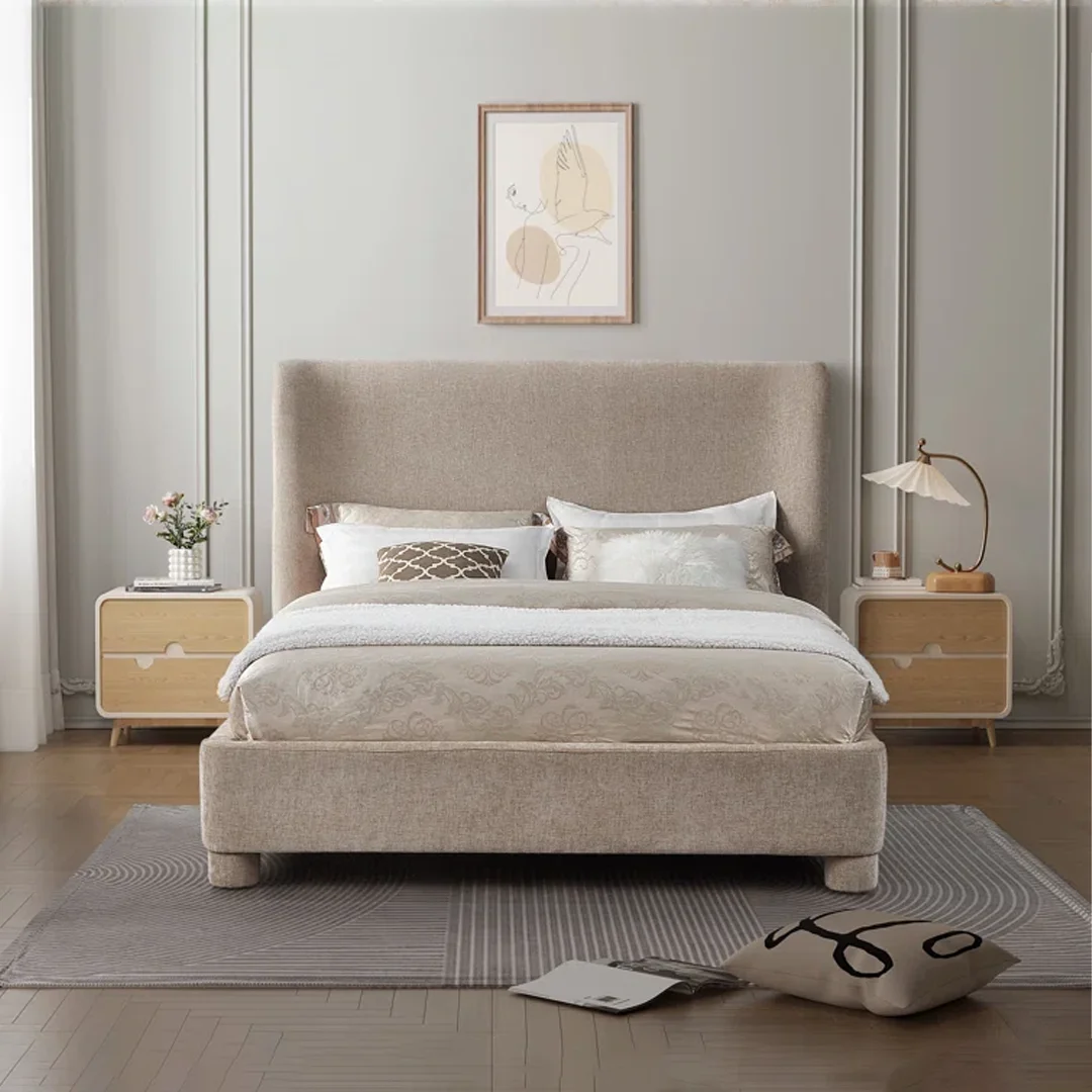 Hridhaan Raw Wingback Bed